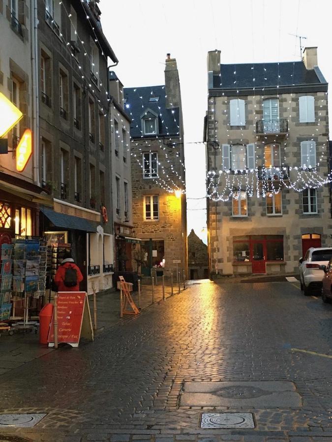 Maisonnette De Charme Avec Cour Privative Haute-Ville Granville Zewnętrze zdjęcie